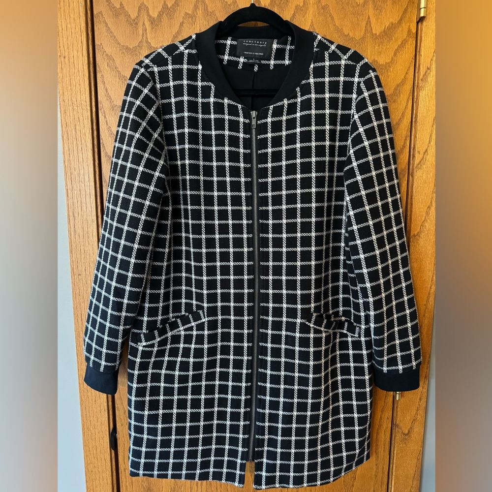 Sanctuary Long Zip Sweater / Coat. Classic black & white windowpane plaid Large